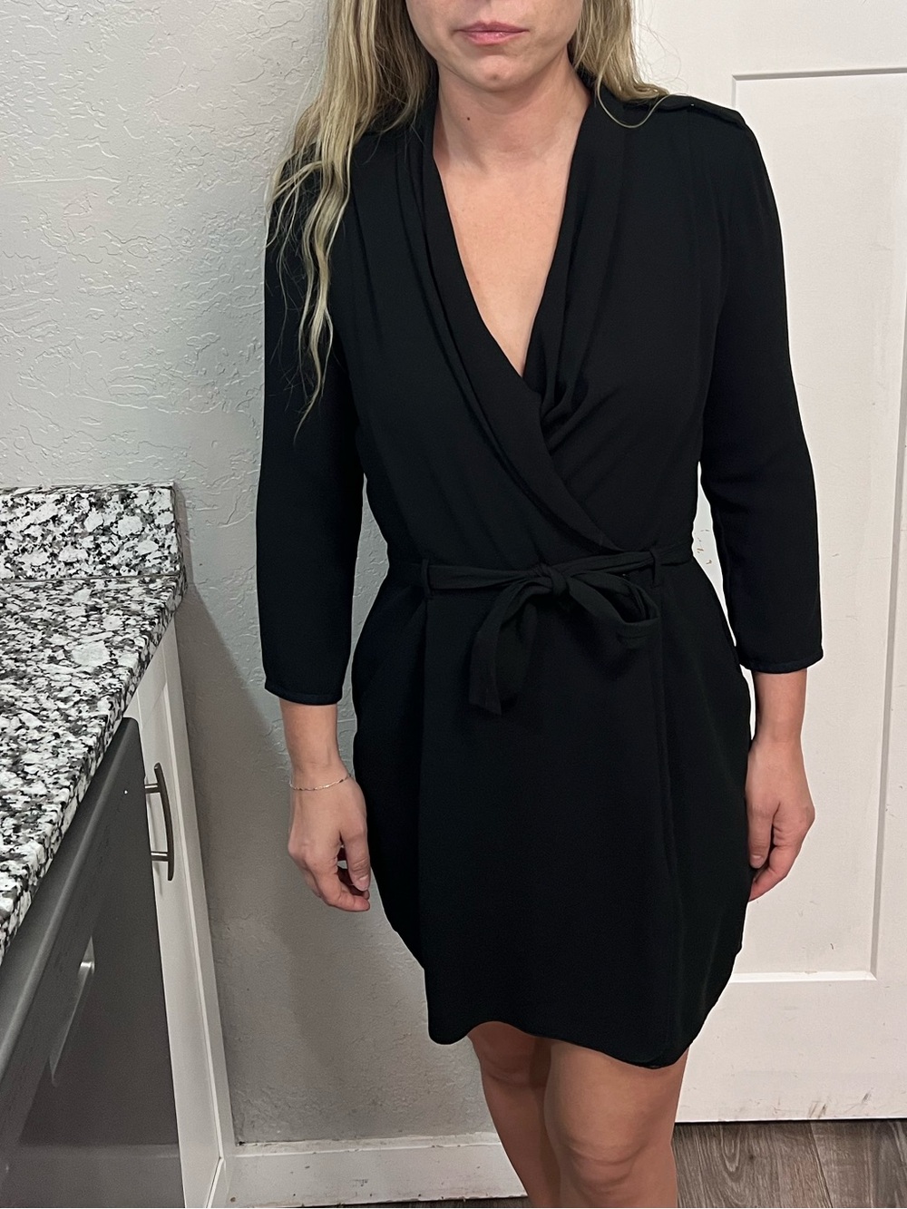 WILFRED ARITZIA FRANCE WRAP BLACK MINI DRESS SIZE 4